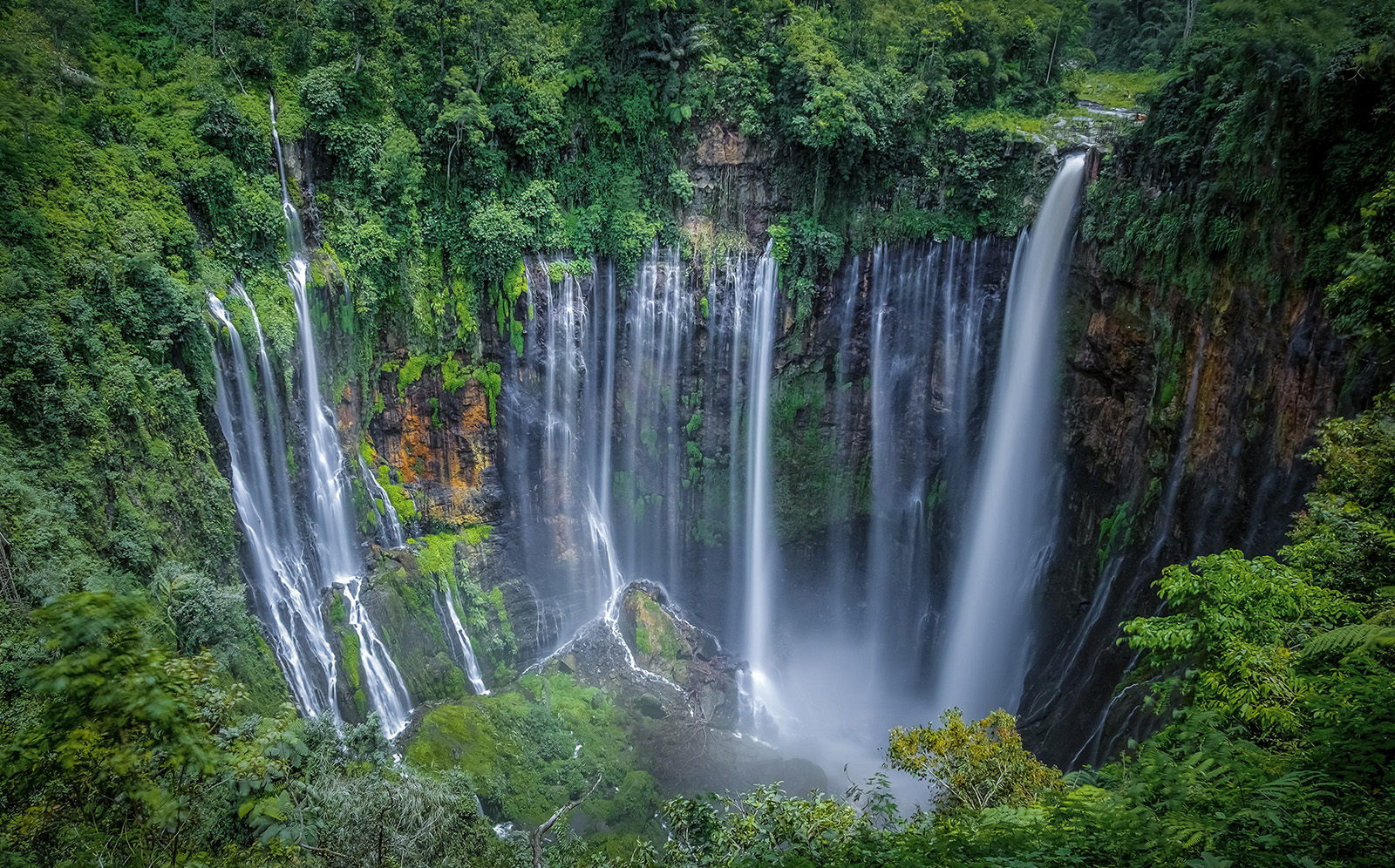 Air Terjun Tumpak Sewu, Surga Tersembunyi